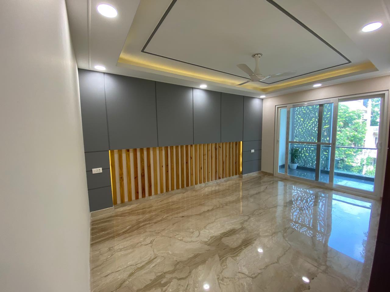 4BHK Luxury Builder Floors for Sale in Malibu Town Gurgaon 3